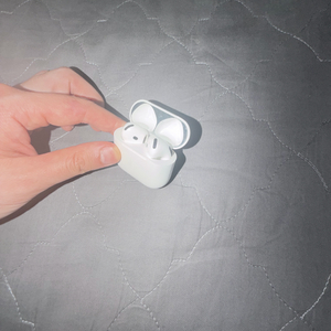 에어팟4 노캔0 급매 직거래 가능 이미지