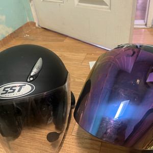 오토바이 헬멧 이미지