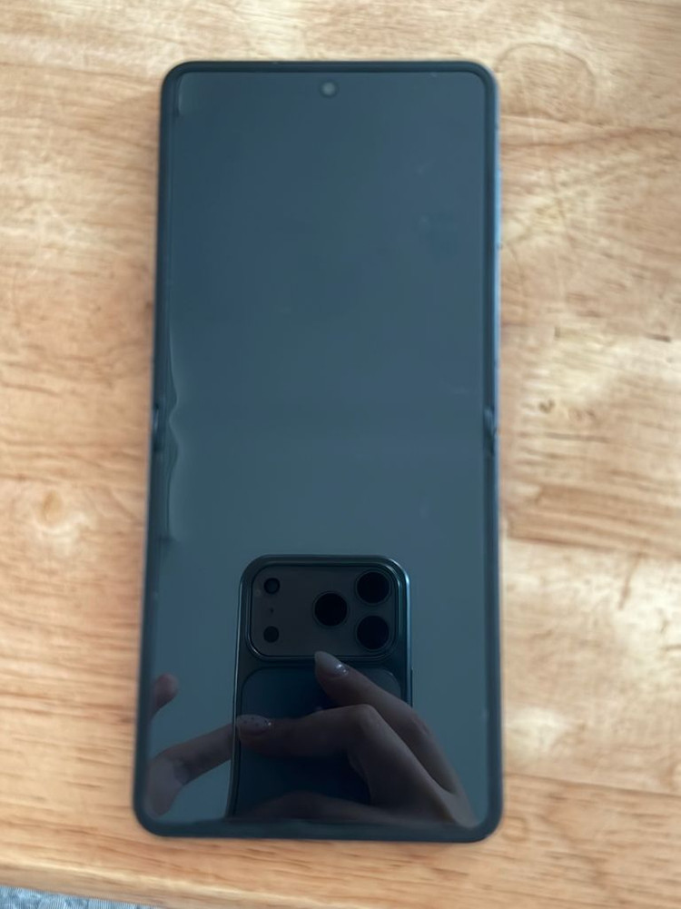 갤럭시 Z플립7 512 블랙 이미지