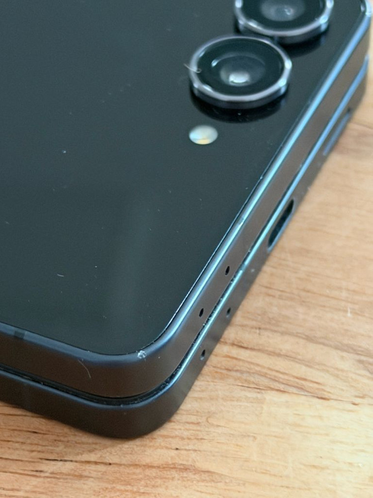 갤럭시 Z플립7 512 블랙 이미지