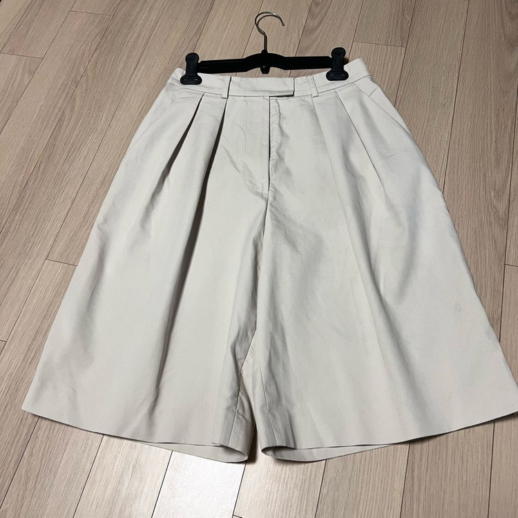 오르 ORR 버뮤다 포멀 팬츠 그레이지 반바지 핀턱 슬랙스 베이지 아이보리 이미지