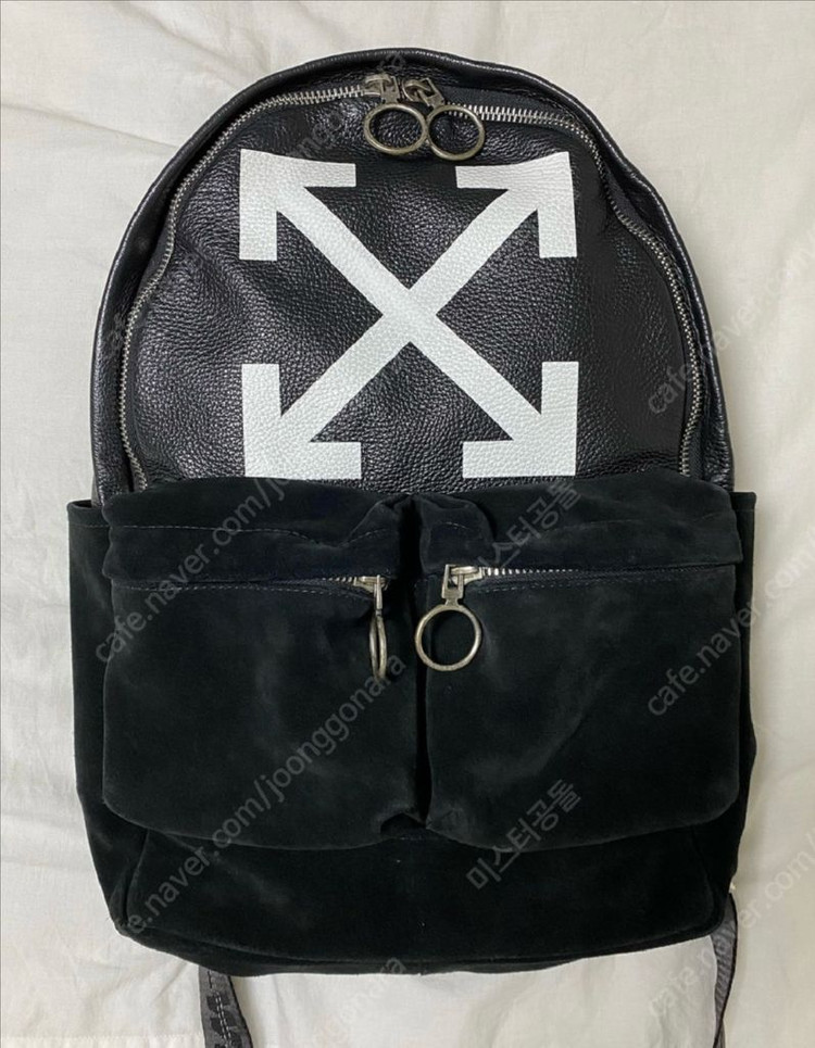 오프화이트 OFF WHITE 에로우 로고 가죽 레더 백팩 판매합니다 이미지