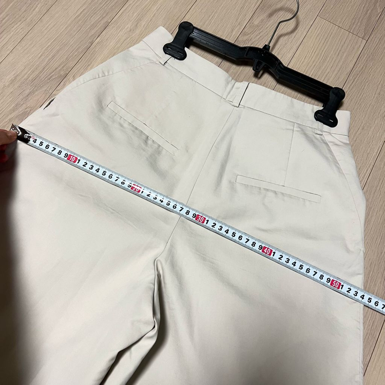 오르 ORR 버뮤다 포멀 팬츠 그레이지 반바지 핀턱 슬랙스 베이지 아이보리 이미지