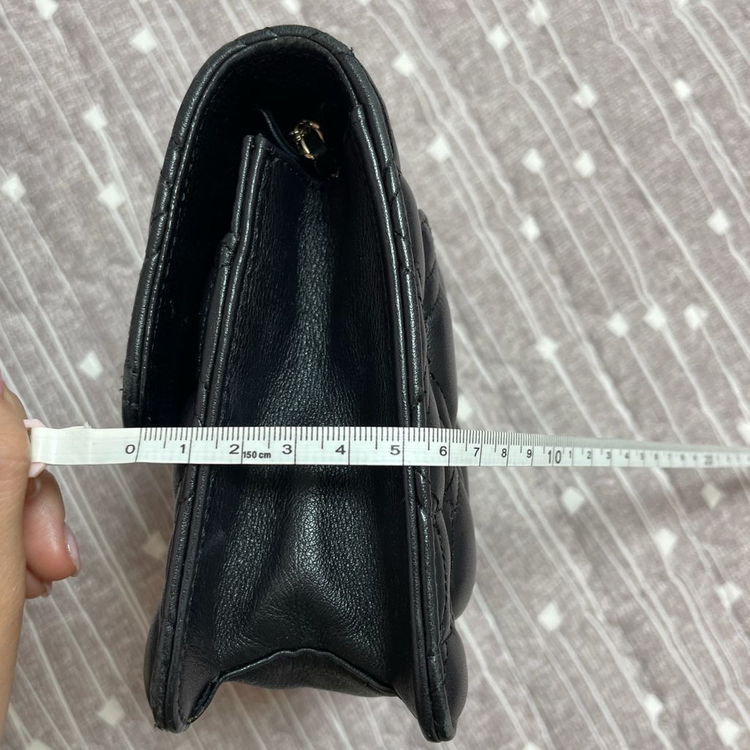 메트로시티 퀄팅 숄더 크로스백 가방 정리 처분 벼룩 매트로시티 체인 이미지