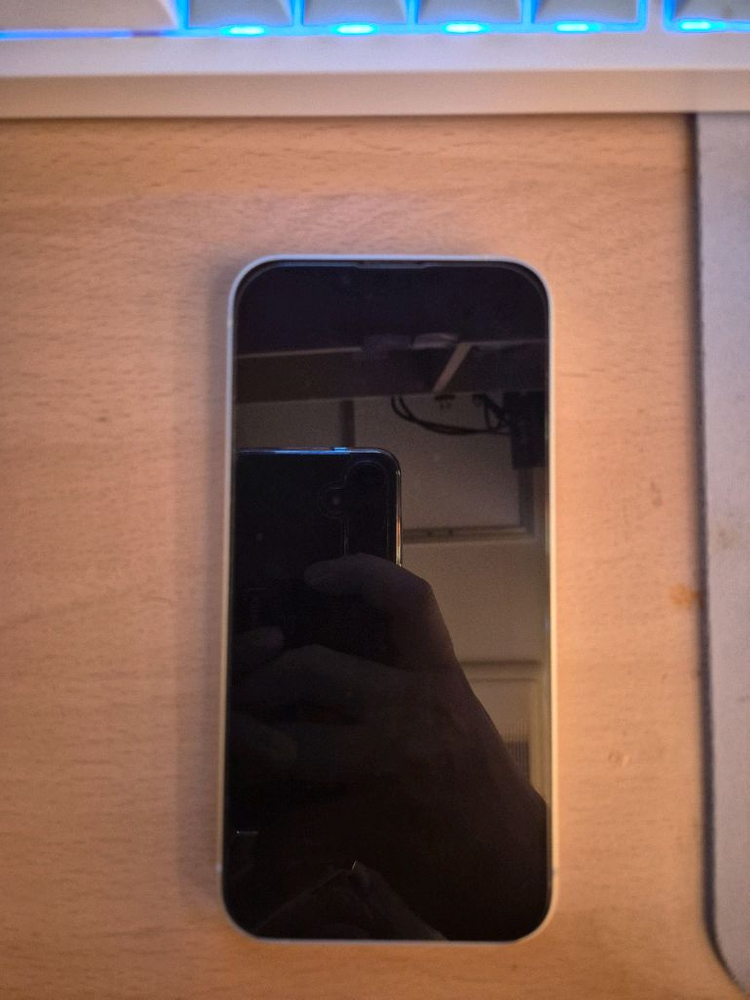 아이폰 14 스타라이트 256GB 이미지