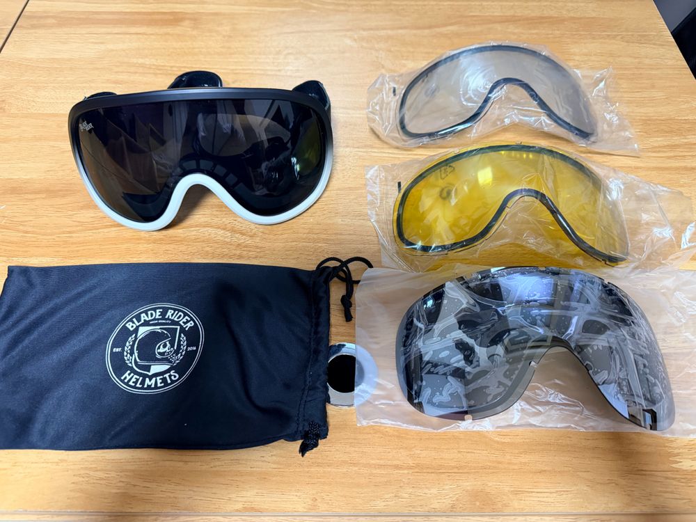 블레이드 라이더 헬멧, 미러고글 이미지