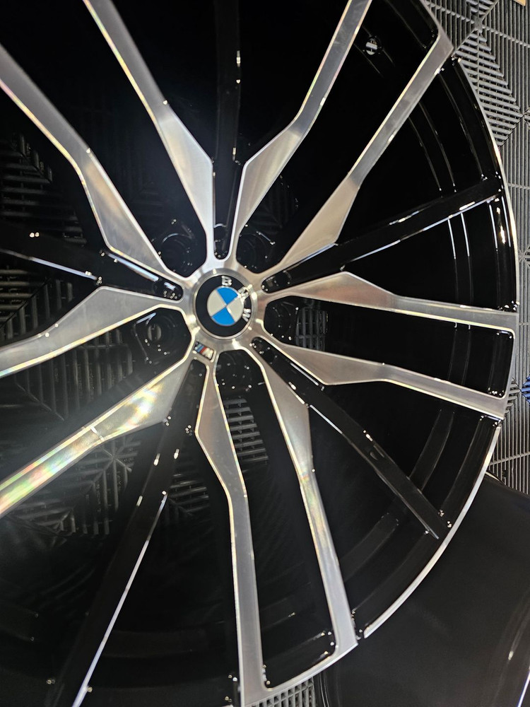 BMW X6M G06 스타일 22인치 신품휠 세트 이미지
