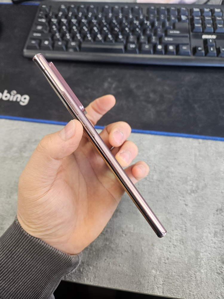 삼성 갤럭시노트20울트라판매 중고폰 이미지