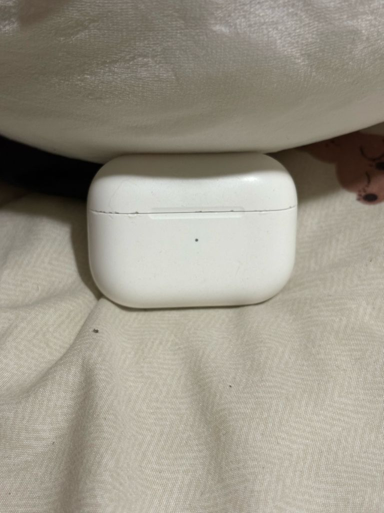에어팟 프로2 본체 8핀 팝니다 이미지