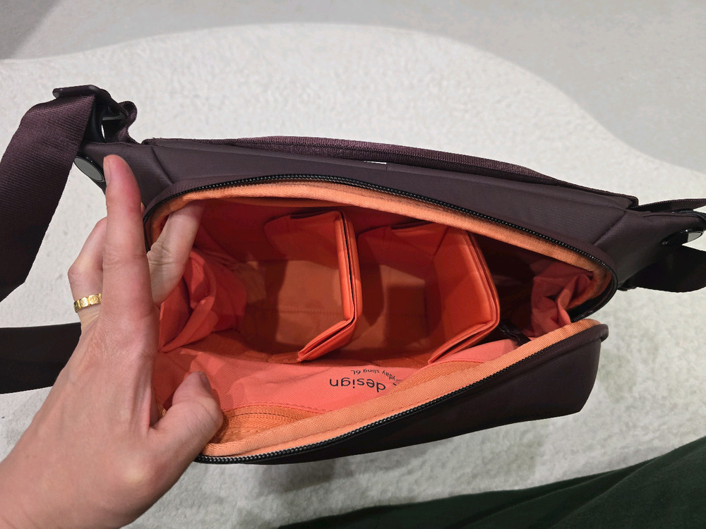 픽디자인 에브리데이 V2 슬링백 6L 이클립스 이미지