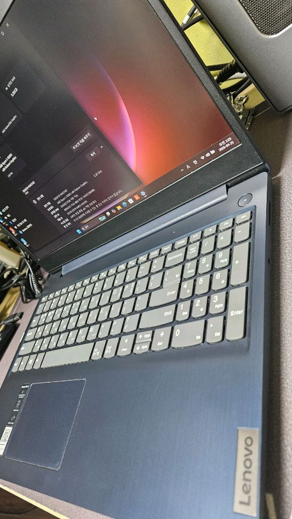 레노버 아이디어패드 슬림3 15인치 노트북.라이젠5-8g-512g 상태굿 이미지