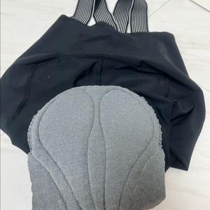 아소스 RS 이큅 빕숏 XL팝니다. 이미지