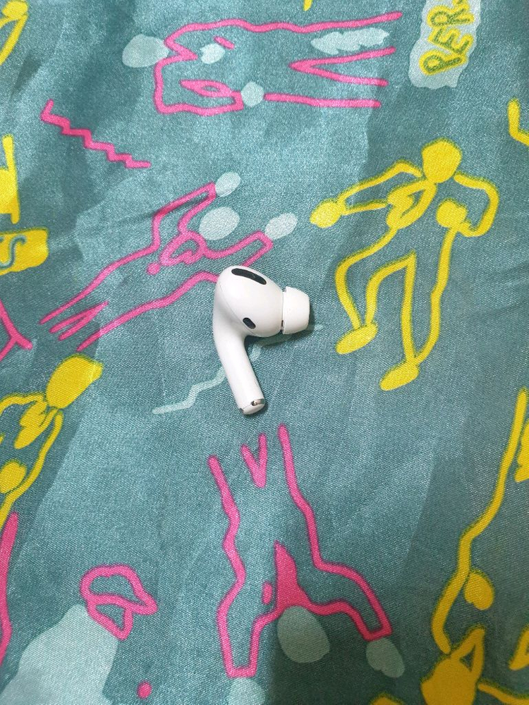 에어팟 프로 1세대 왼쪽유닛 이미지