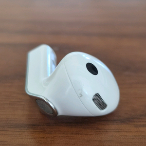 대구 삼성 갤럭시 버즈4 SM-R540NZWACB1 이미지