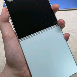 삼성 갤럭시 z플립7 512기가 민트 이미지