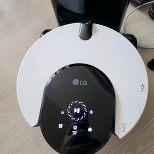 LG 코드제로 R9 로봇청소기 이미지