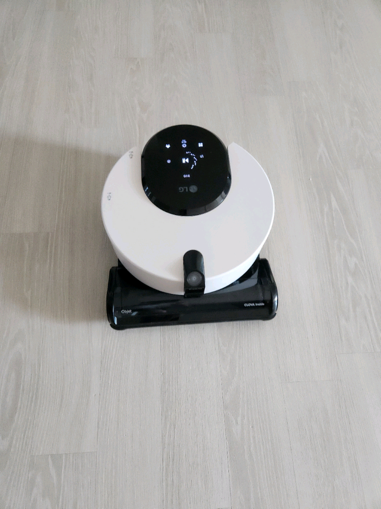 LG 코드제로 R9 로봇청소기 이미지