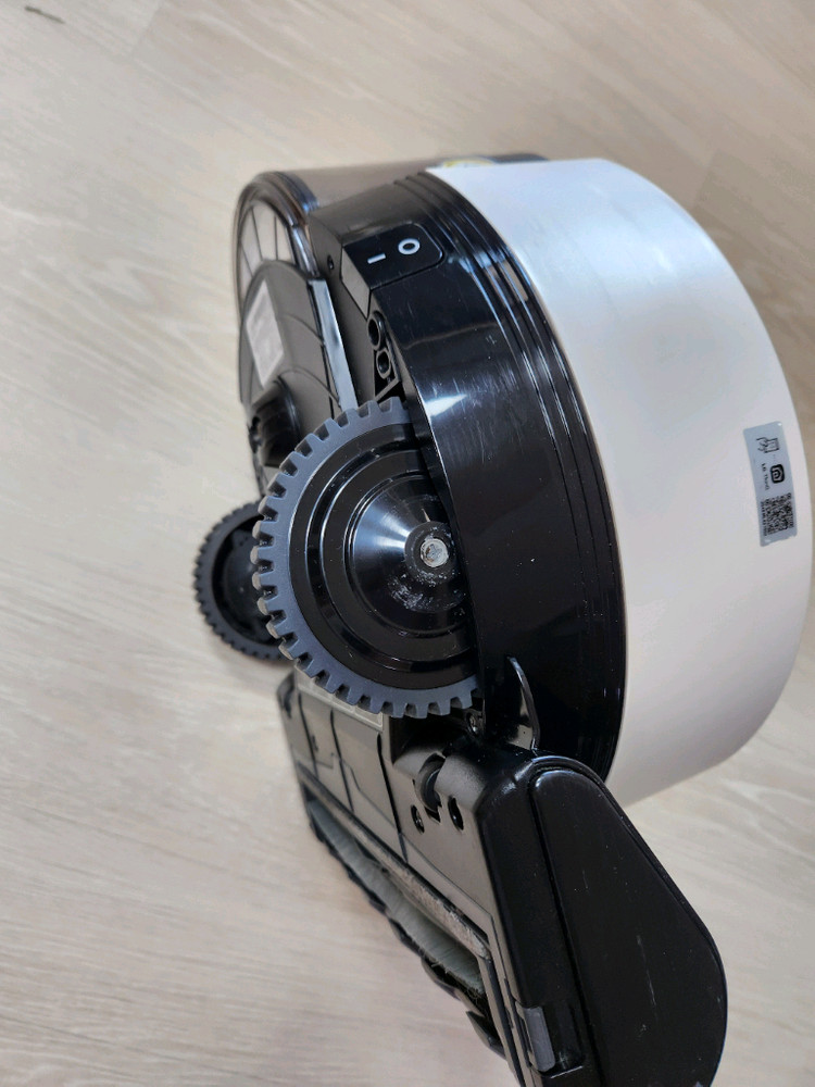 LG 코드제로 R9 로봇청소기 이미지