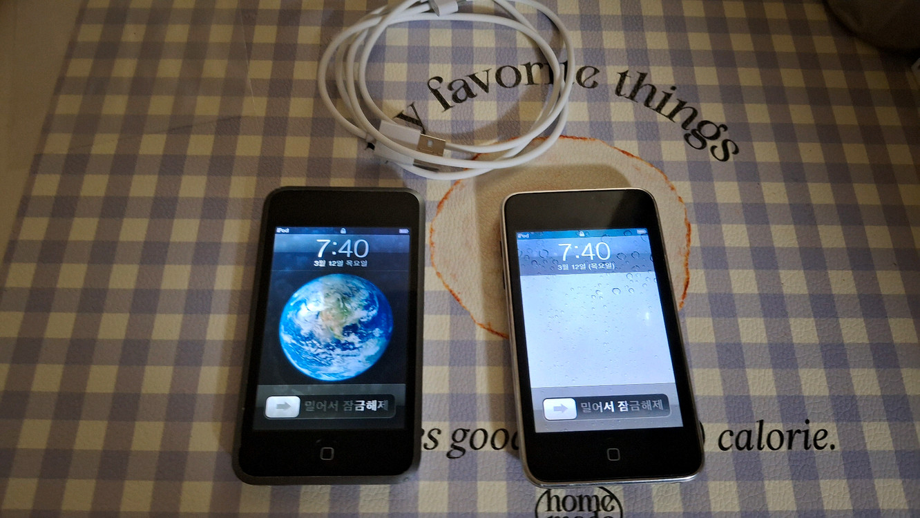 아이팟 터치 1세대, 2세대 팝니다 이미지