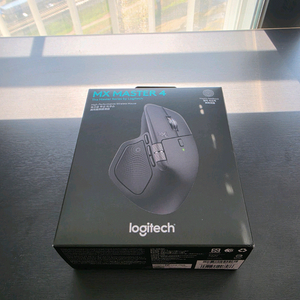 로지텍 MX MASTER 4 마우스 이미지