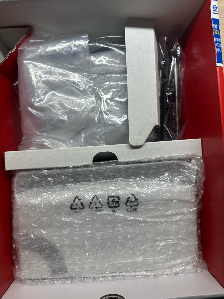 [신품급] 닌텐도스위치oled 풀박 25년12월구매품 판매합니다 이미지