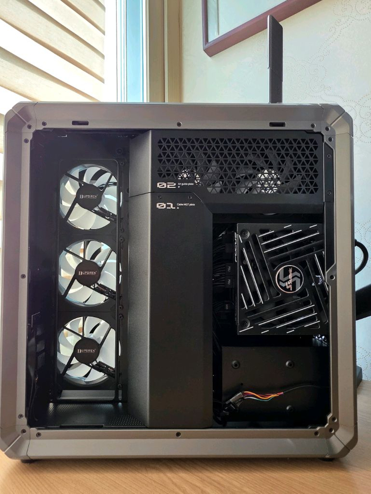 AMD 라이젠 9950x3d, rtx5070ti 등 컴퓨터 본체 판매 이미지