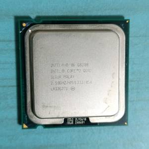 인텔 코어2쿼드 Q8300 LGA775 CPU 이미지