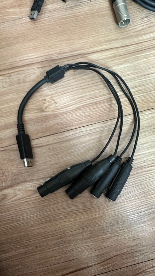 Focusrite Forte 포르테 오디오 인터페이스 이미지