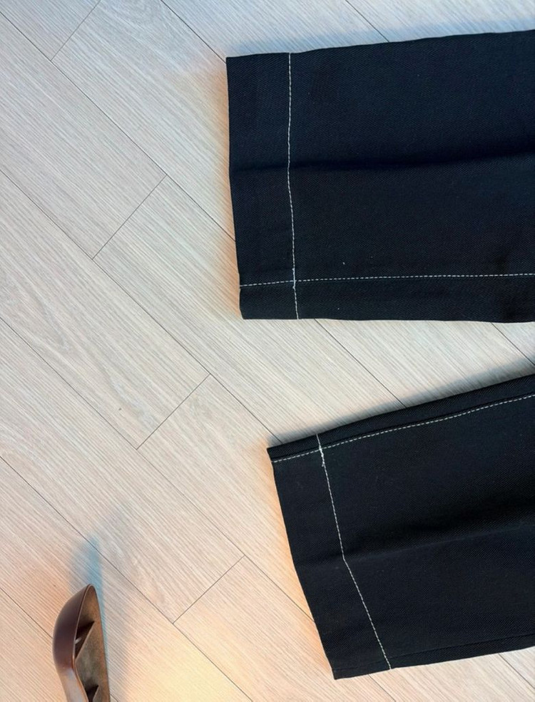 메종미네드 CROPPED TAPERED DENIM TROUSERS BLACK 29~30사이즈 이미지