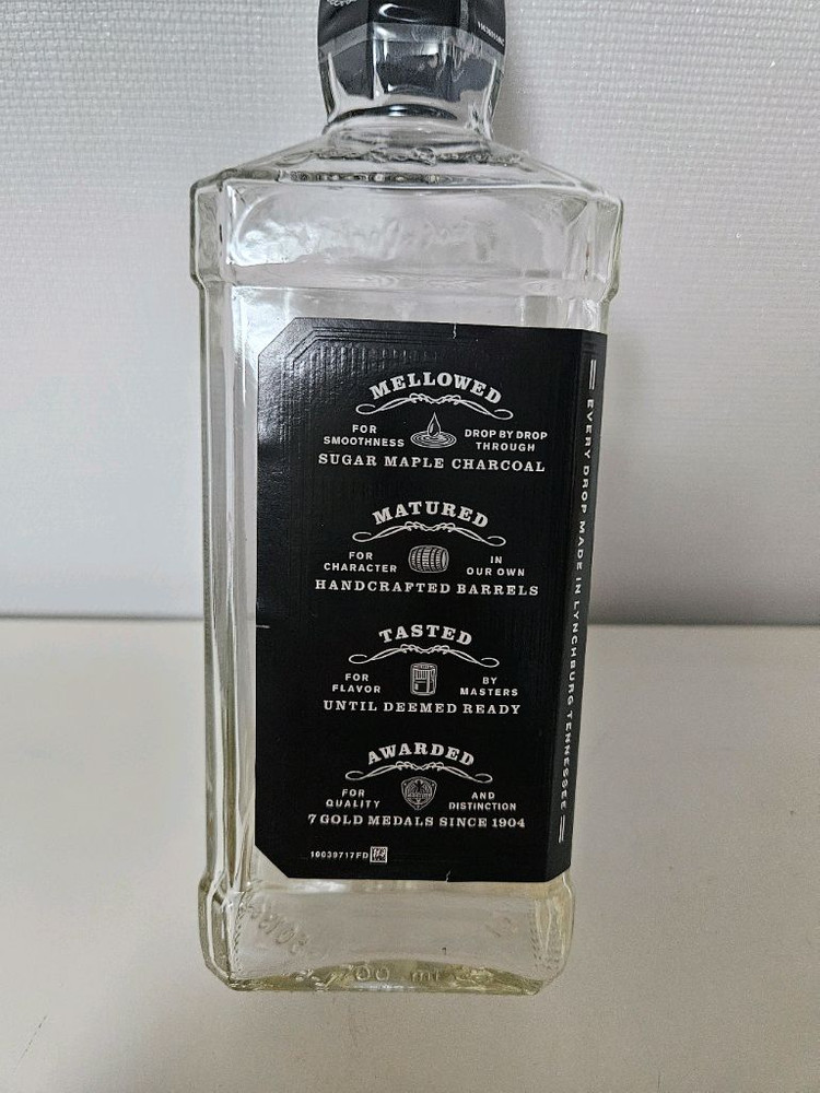 잭다니엘스 No.7 테네시 whisky 양주 공병 빈병 술병 이미지