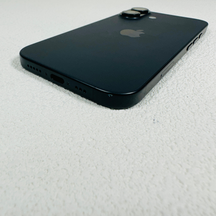 아이폰16 블랙 256기가 배터리95% 이미지