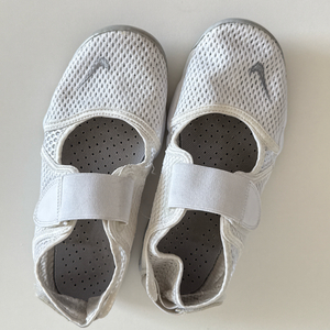 나이키 리프트(240) 이미지