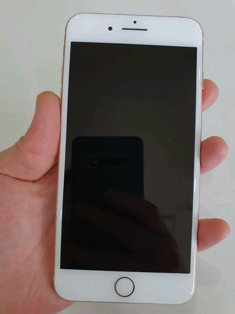아이폰8플러스64G 무잔상 중고폰 공기계 이미지