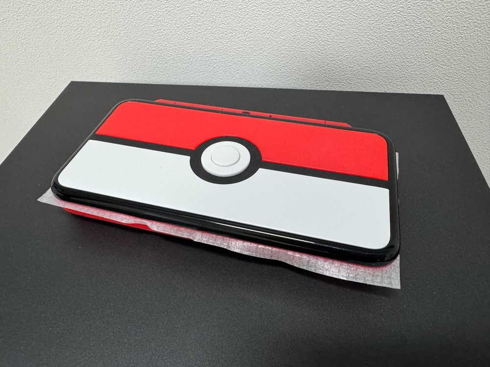 new 닌텐도 2DS XL 몬스터볼 에디션 (미사용 새제품)입니다. 이미지