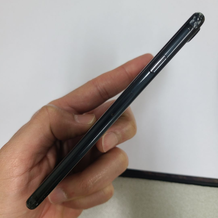 아이폰7 매트블랙 128G 인스타 빈티지폰 배터리100% 210191 이미지