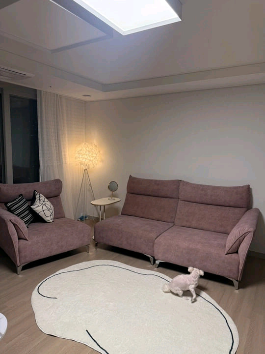 4-5인용 패브릭 소파 이미지