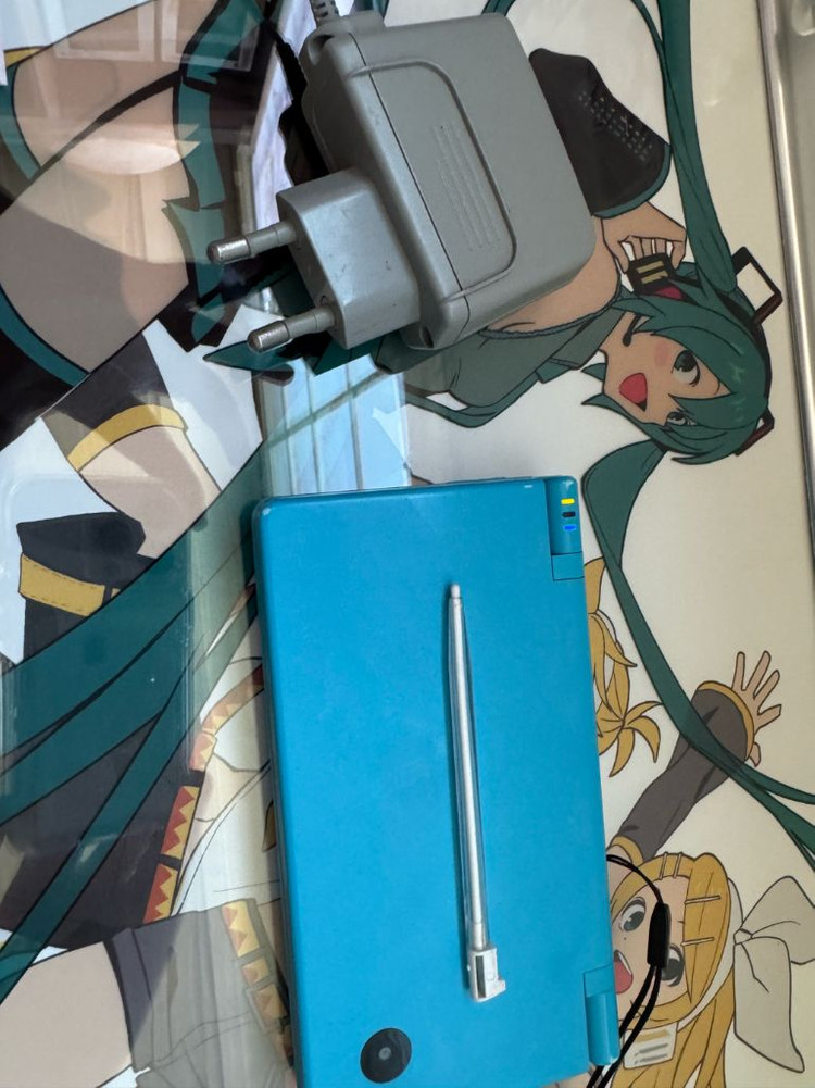 닌텐도 dsi 블루 이미지