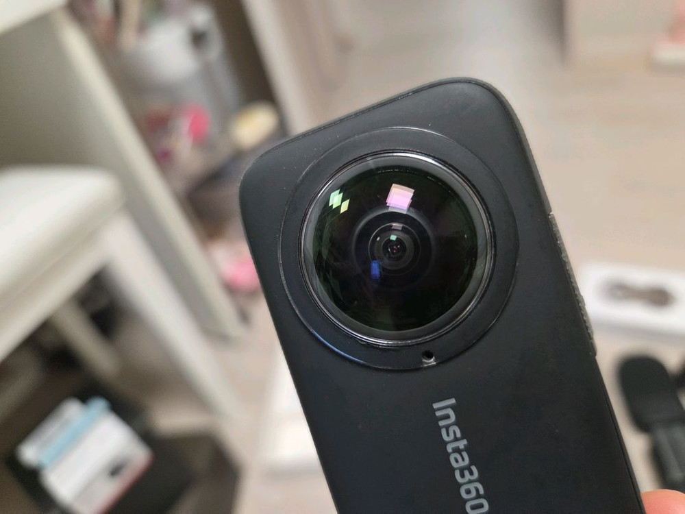 인스타360 ONE X2 풀박스 구성품 이미지