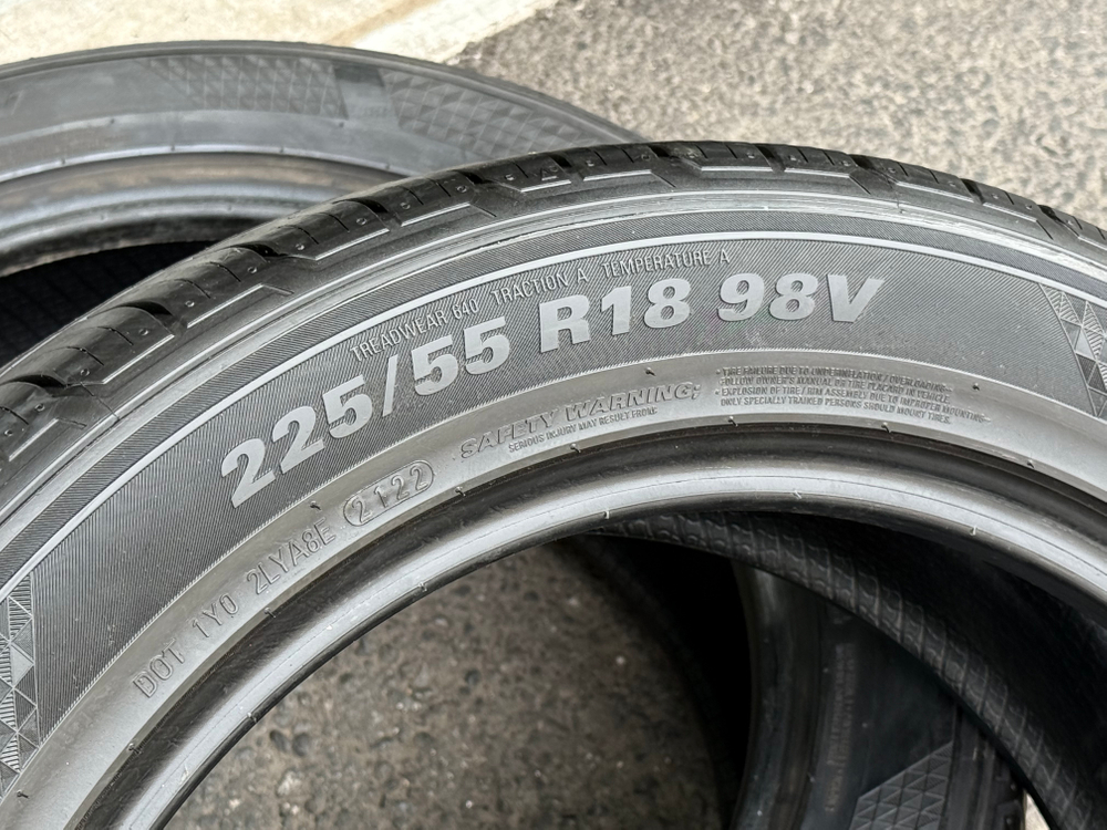 2255518 금호타이어 크루젠 HP71 중고타이어 225 55 18 금호 이미지