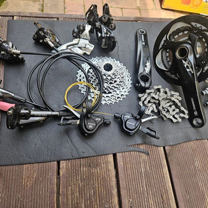 MTB 시마노xt 30단 부품및 경량페달 이미지