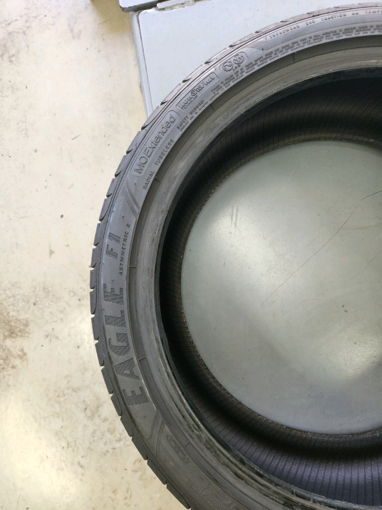 굿이어 이글 F1 런플렛245/40*20 이미지