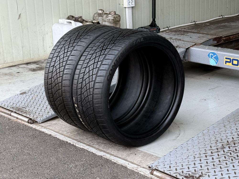 2753020 콘티넨탈타이어 DWS06플러스 중고타이어 275 30 20 콘티넨탈 이미지