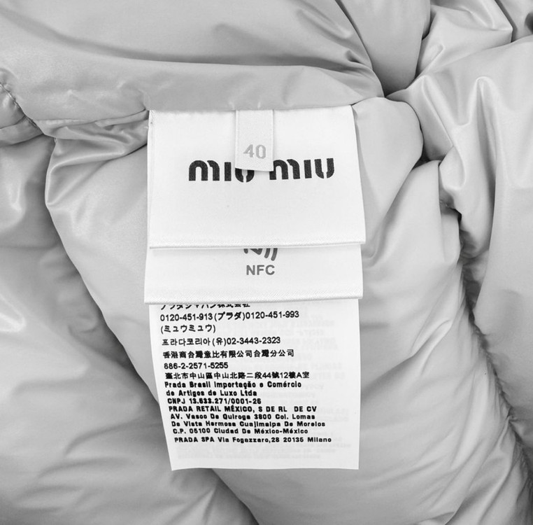 [40] 미우미우 여성 백로고 푸퍼 후드 나일론 다운 패딩 자켓 그레이 이미지