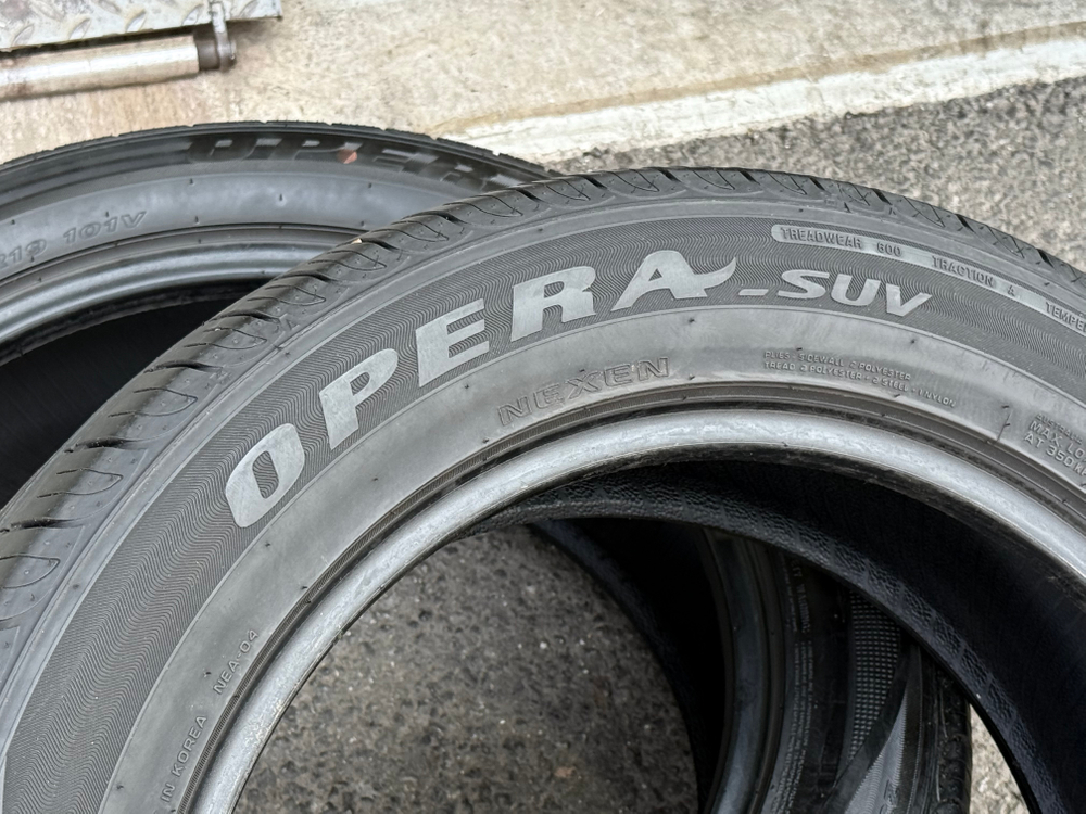 2355519 넥센타이어 오페라 중고타이어 235 55 19 넥센 이미지