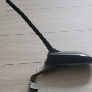 승용차 순정 안테나 콤보 이미지