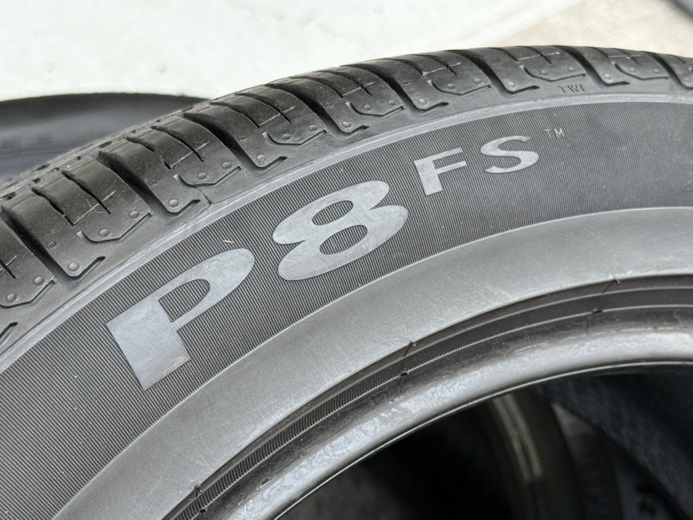2454518 피렐리타이어 P8 중고타이어 245 45 18 피렐리 이미지