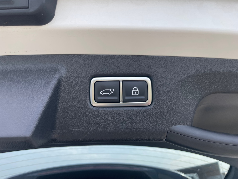 쏘렌토 4세대 디젤 2.2 4WD 시그니처 중고차 22년08월 23년형 37820km 완전무사고 베이지시트 이미지