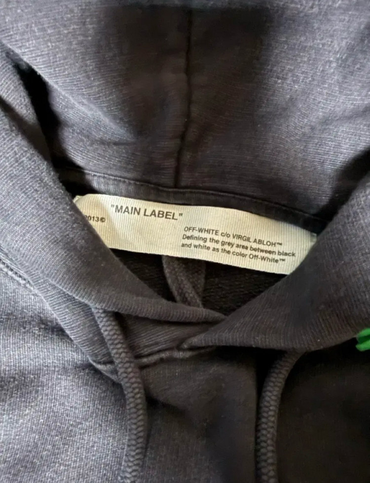(XL) 오프화이트 스탠실 애로우 맨투맨 후드티 팝니다 이미지