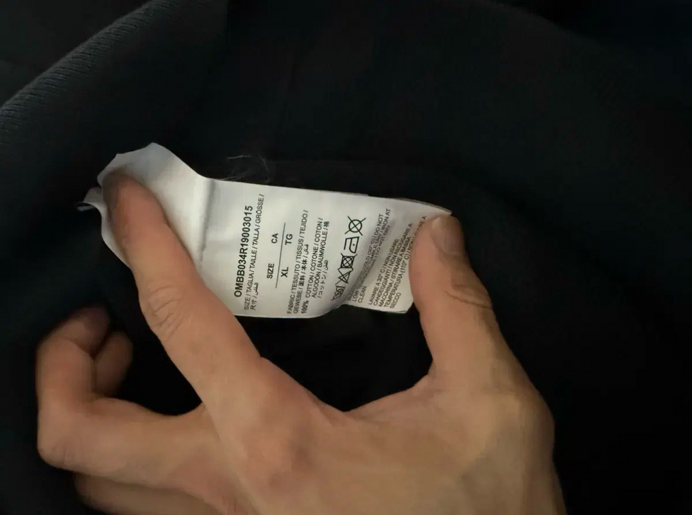 (XL) 오프화이트 스탠실 애로우 맨투맨 후드티 팝니다 이미지