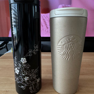 스타벅스 텀블러 2개 일괄 팝니다(중고) 이미지